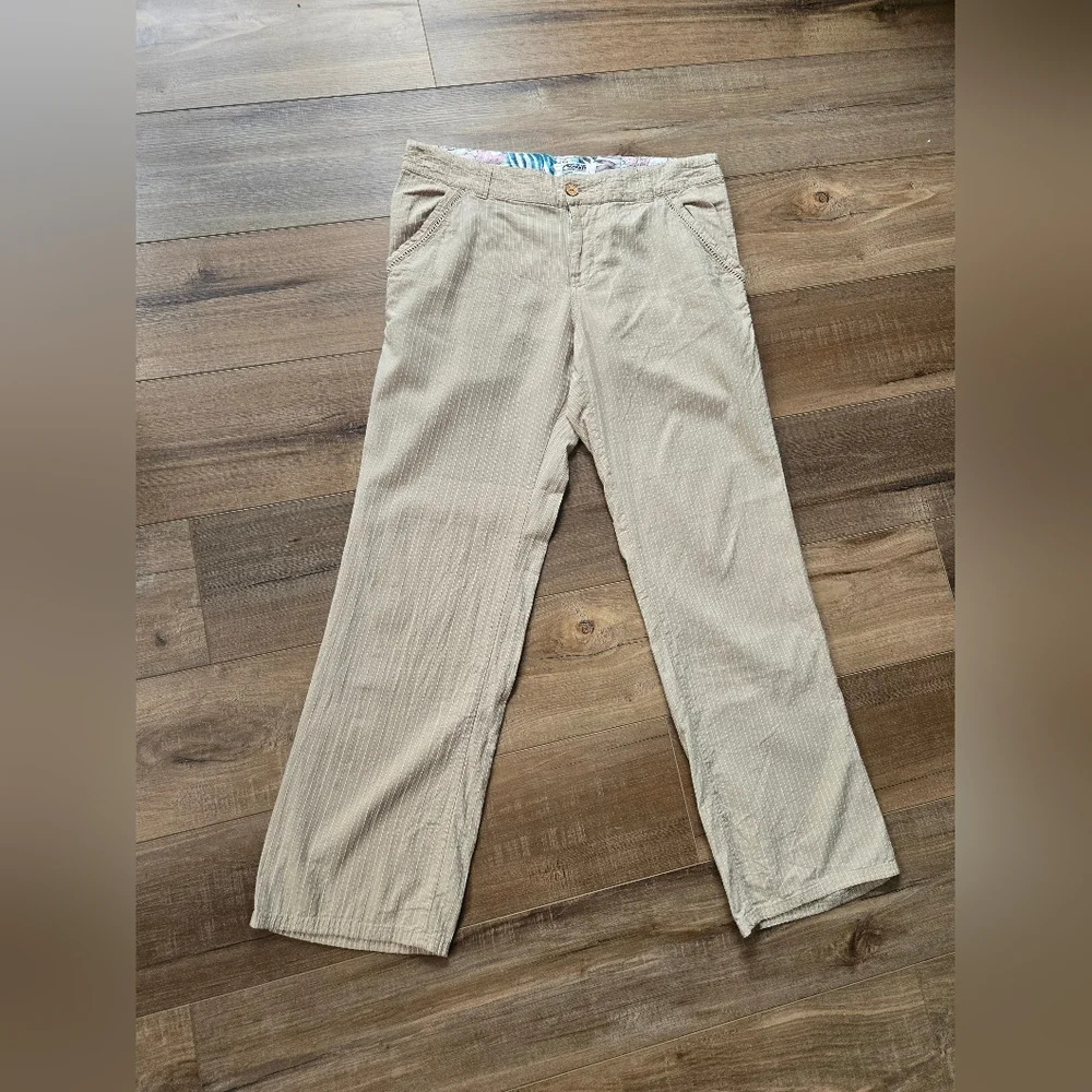 Women striped beige khaki breathable casual pants
